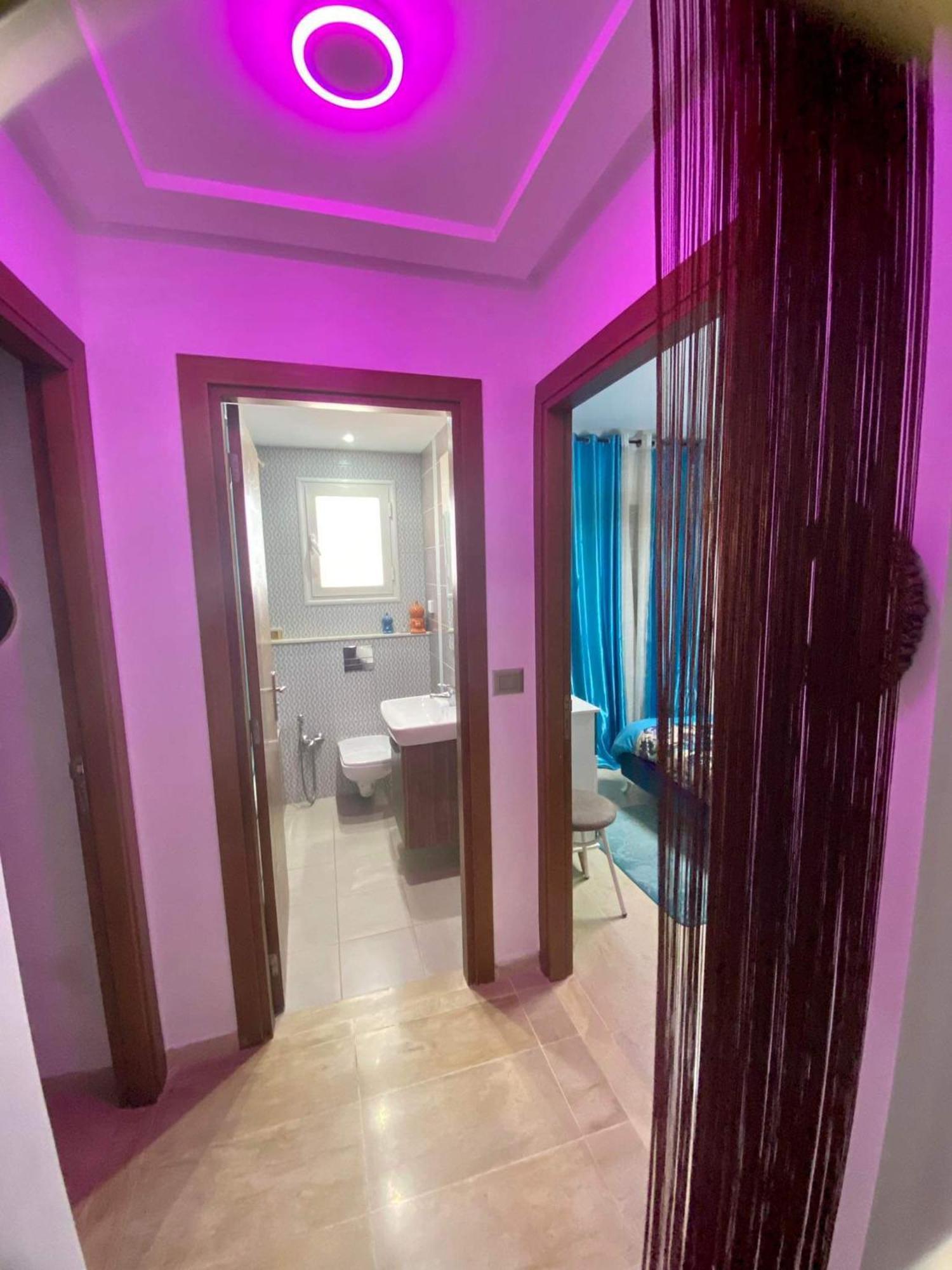 Dalia Laouina * Tunis